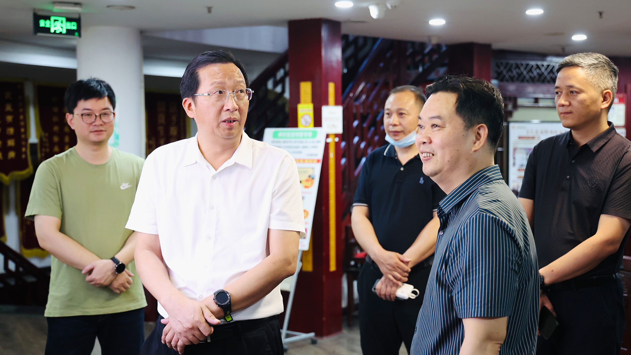 神農(nóng)中醫(yī)館 神農(nóng)中醫(yī)館