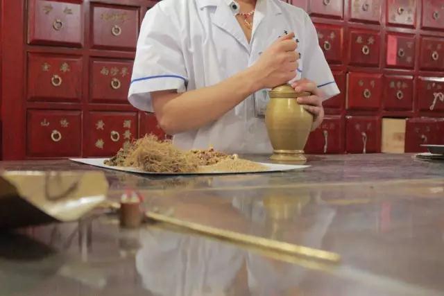 神農(nóng)中醫(yī)館 神農(nóng)中醫(yī)館