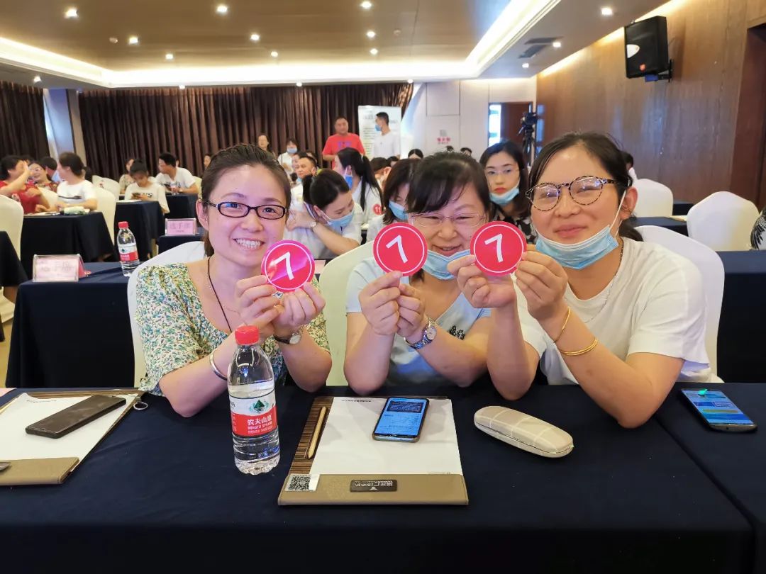 神農(nóng)中醫(yī)館 神農(nóng)中醫(yī)館