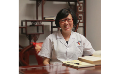 兒科專家袁曉紅：薪火相傳的中醫(yī)兒科傳承人，也是孩子們最愛的“袁奶奶”！